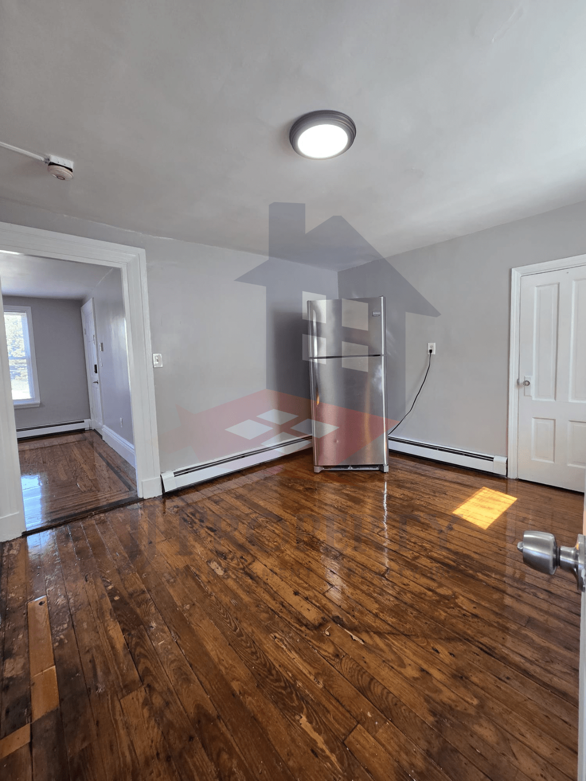 🏡 3-Bedroom Townhouse – Great for Roommates!