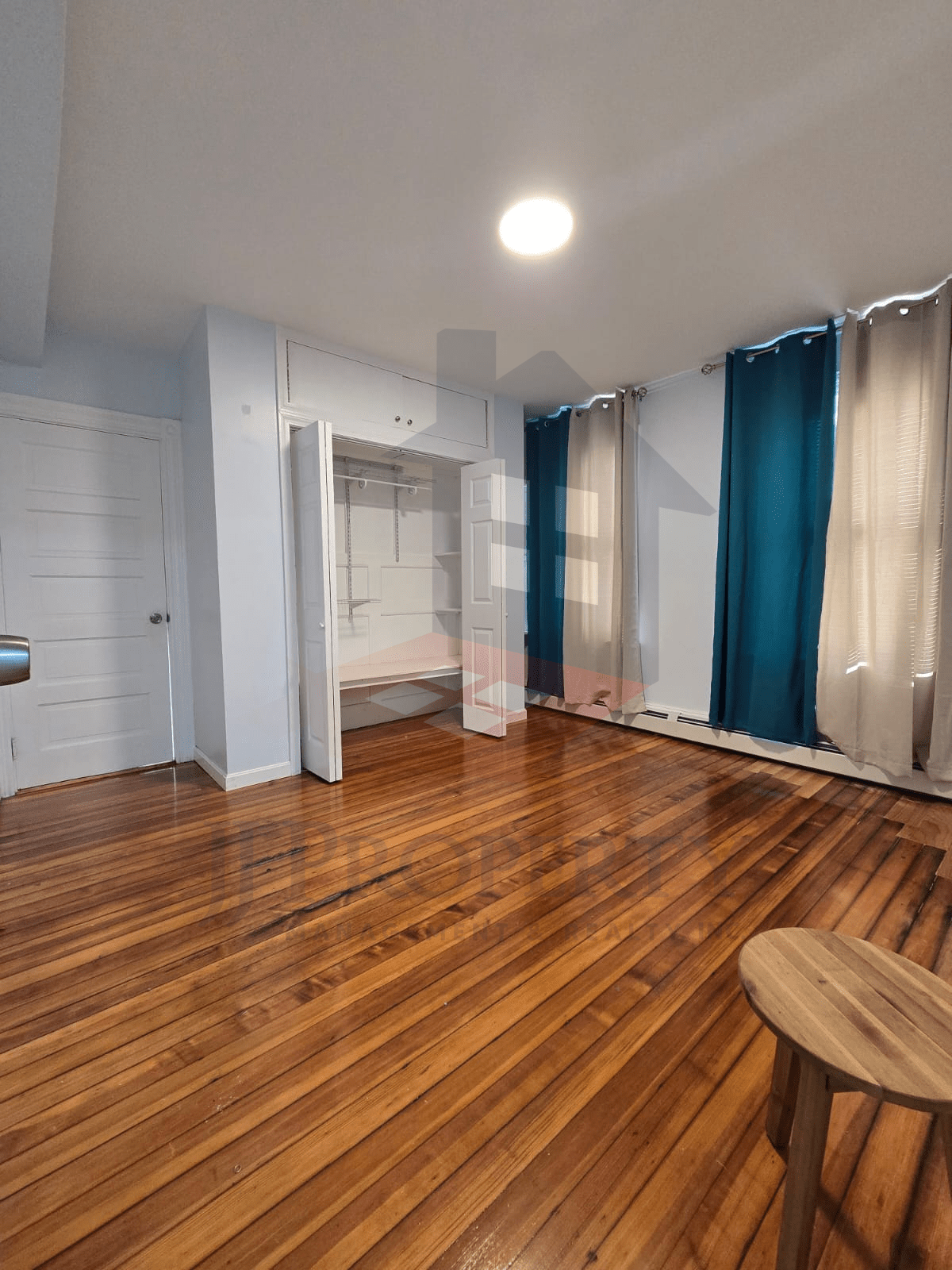 LOGO+PROPERTY PIC HORIZONTAL – 2026-08-28T160207.013 ๐ 1st Floor โ 1 Bedroom/Studio