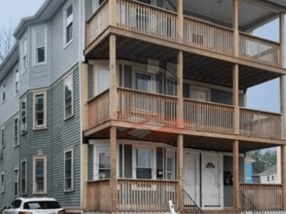 🏠 1st Floor – 1 Bedroom/Studio