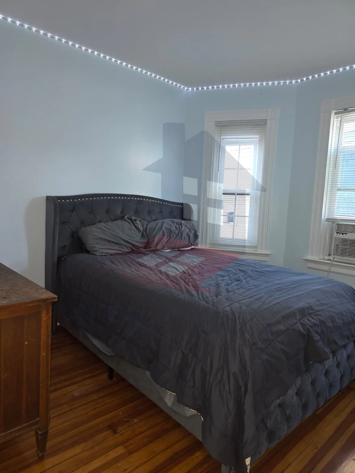 🏠 2nd Floor – 2 Bedrooms