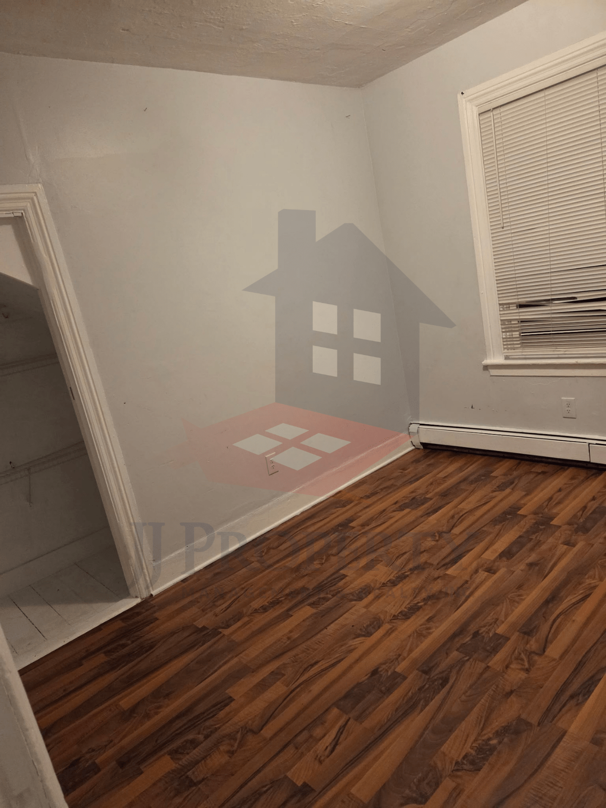 🏡 2-Bedroom Apartment – First Floor