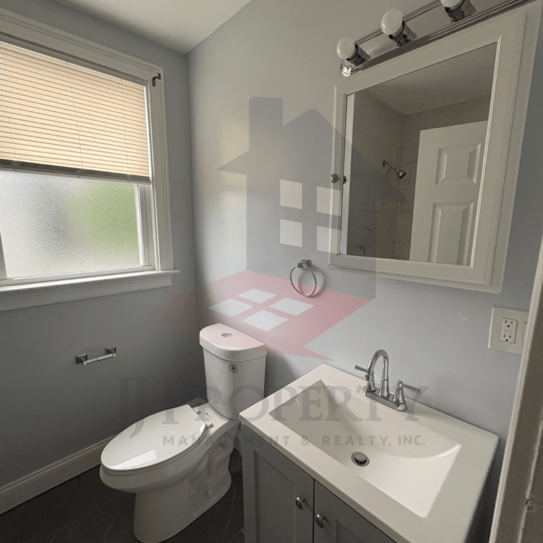 🏠 3-Bedroom Apartment – Second Floor