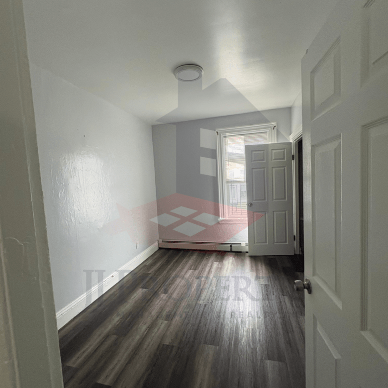 🏠 3-Bedroom Apartment – Second Floor