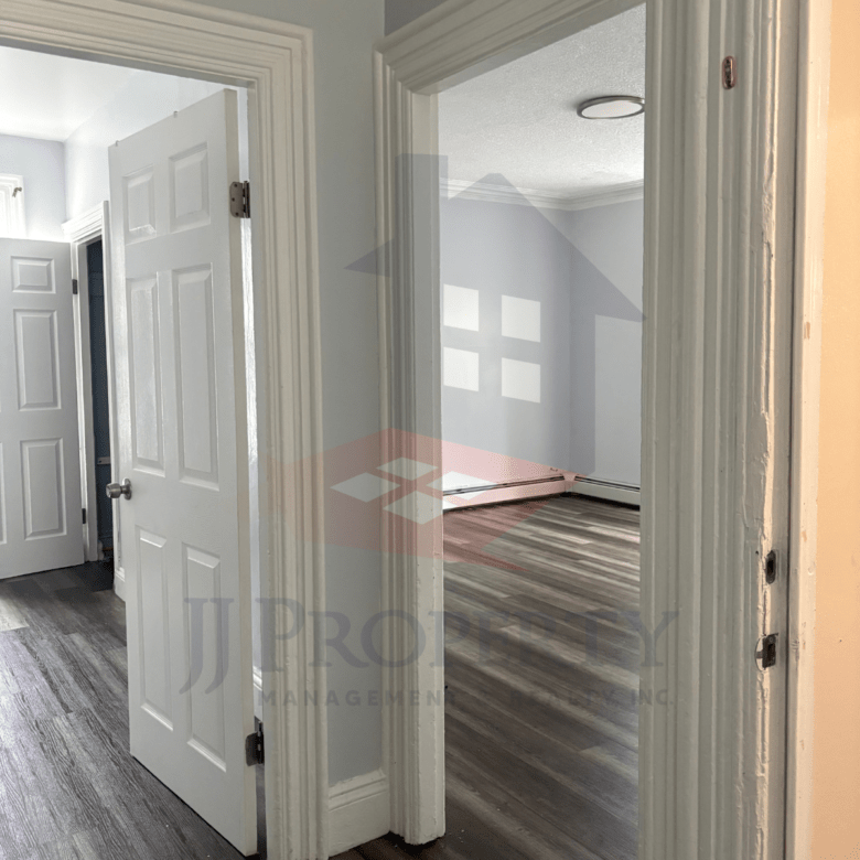 🏠 3-Bedroom Apartment – Second Floor