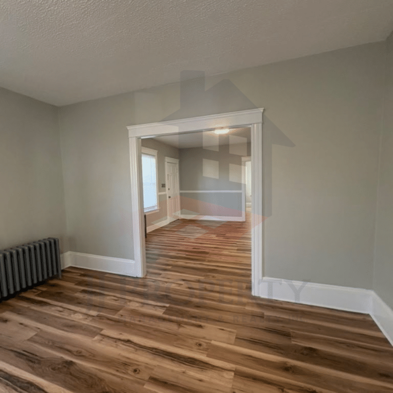 🏠 3-Bedroom Apartment – First Floor