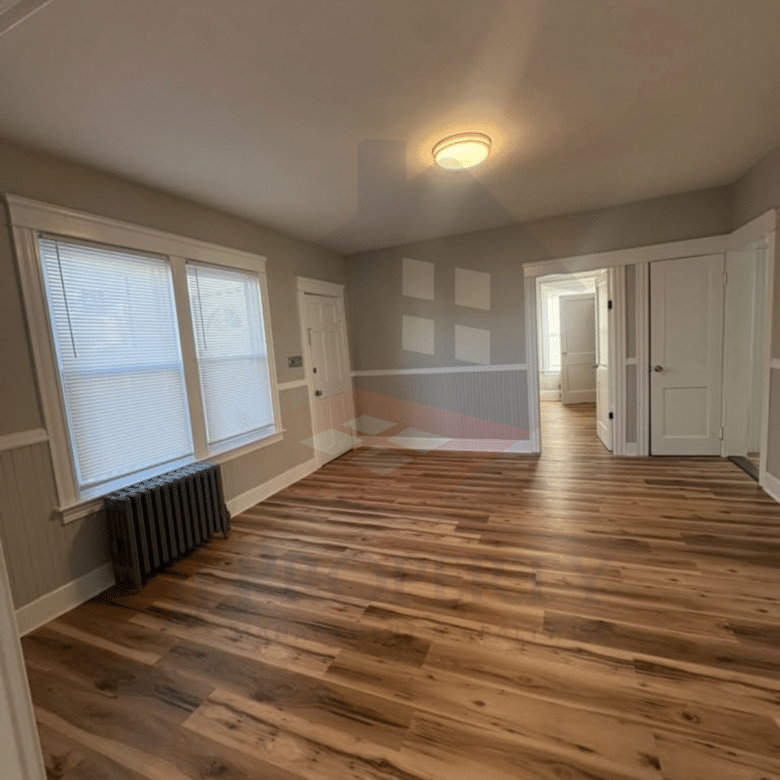 🏠 3-Bedroom Apartment – First Floor