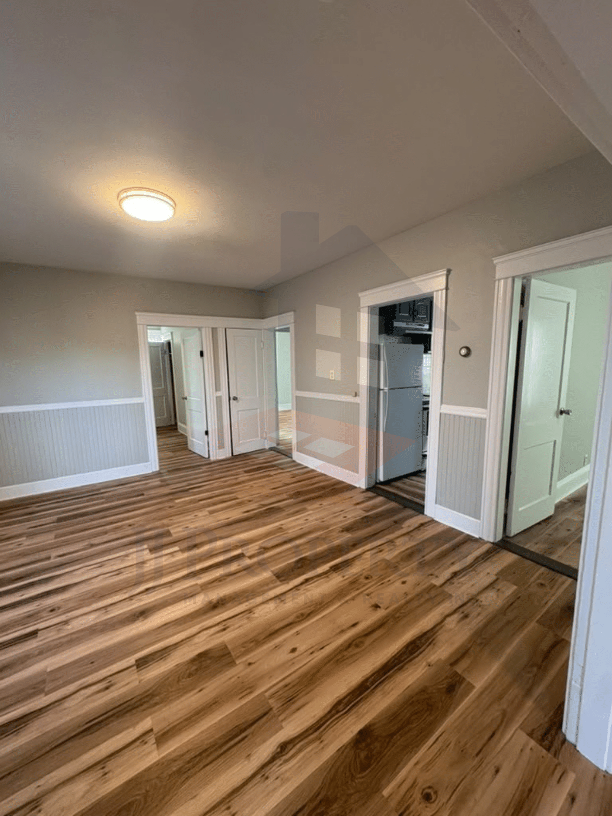 🏠 3-Bedroom Apartment – First Floor