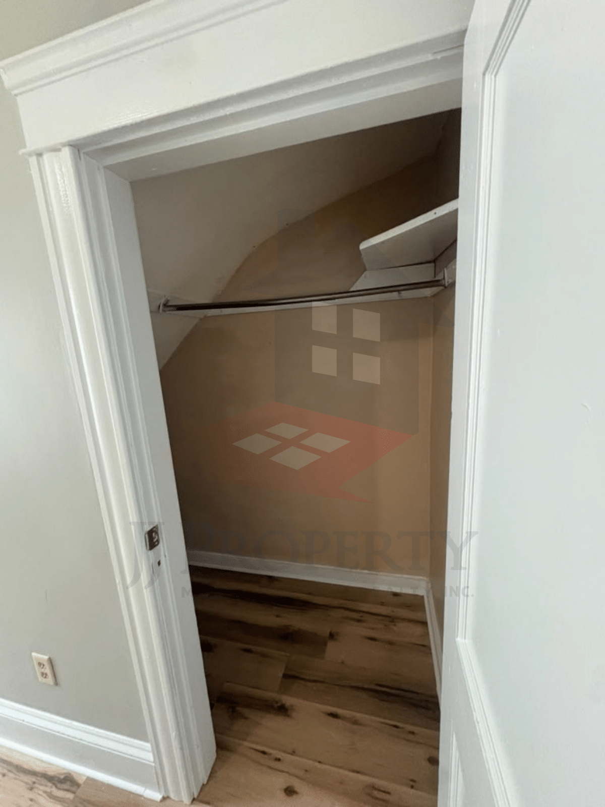 🏠 3-Bedroom Apartment – First Floor