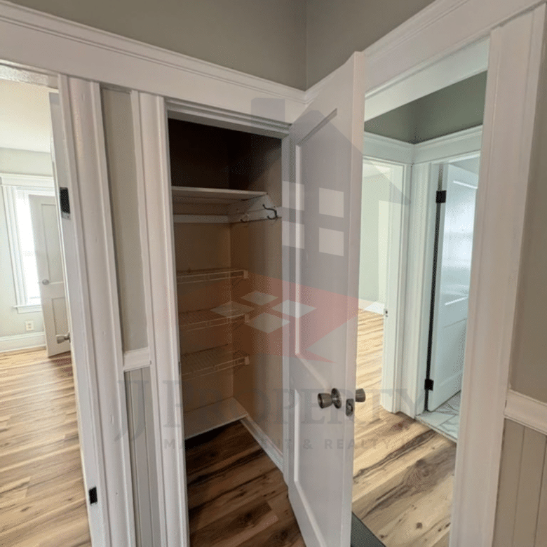🏠 3-Bedroom Apartment – First Floor