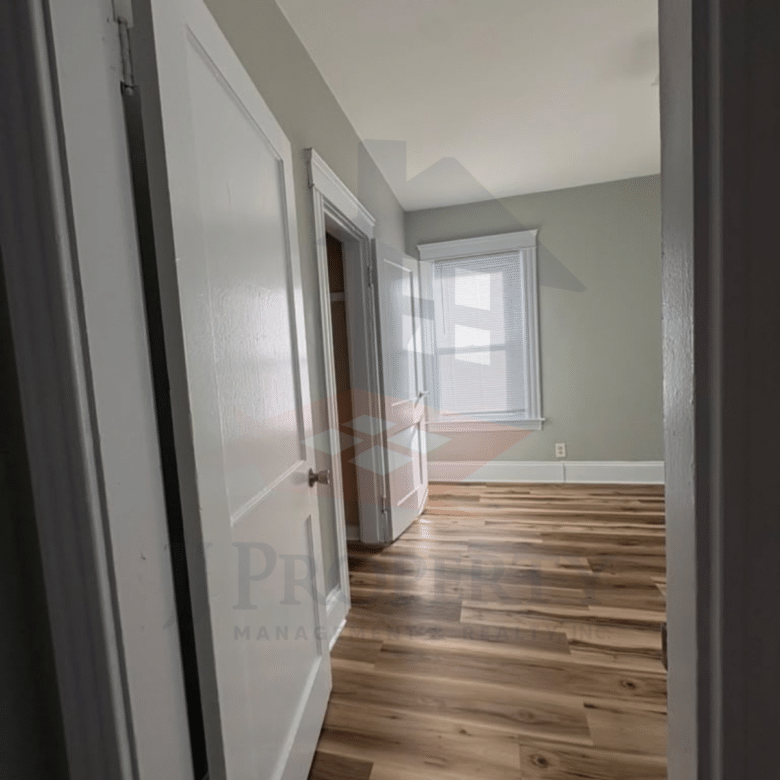 🏠 3-Bedroom Apartment – First Floor