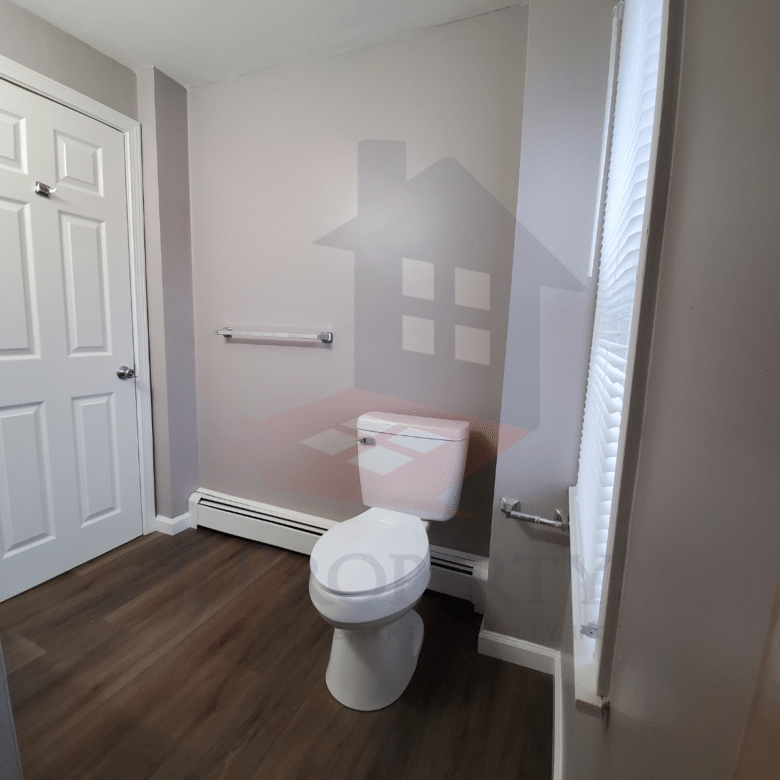 🏠 1 Bedroom Apartment – 1ST Floor