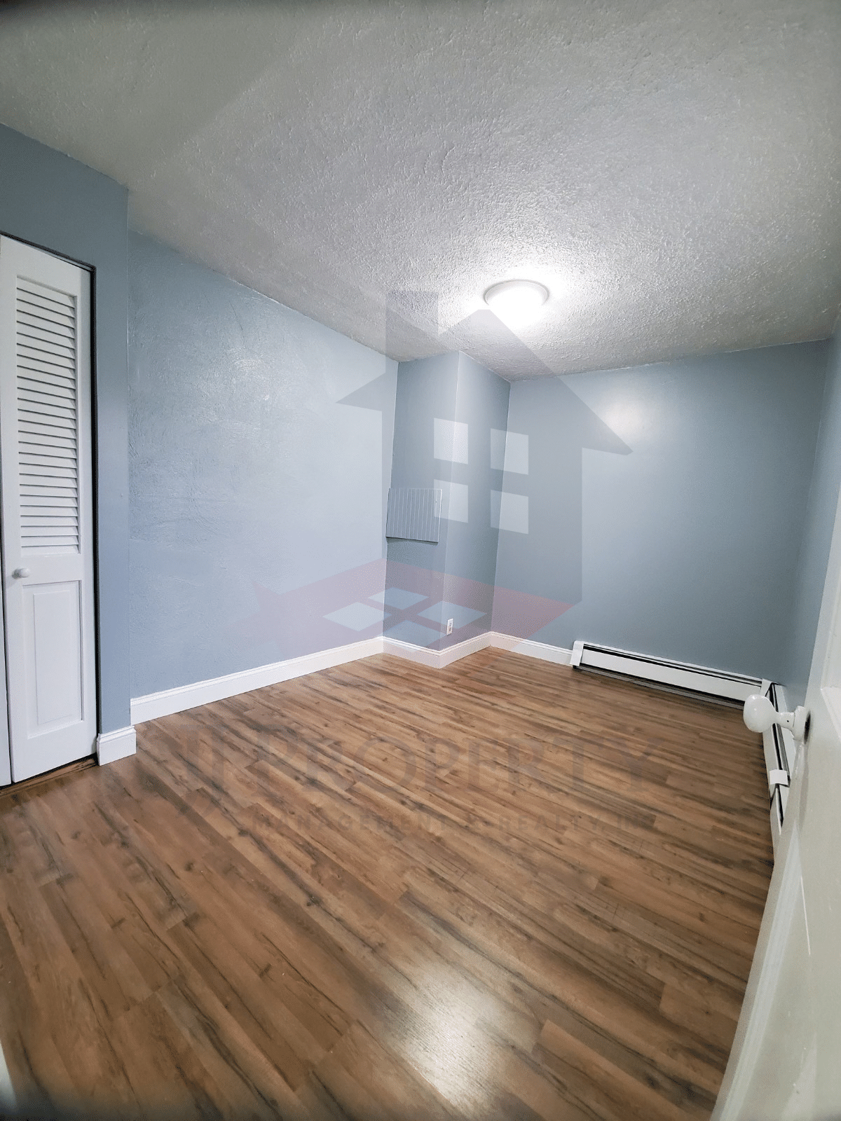 🏠 1 Bedroom Apartment – 1ST Floor