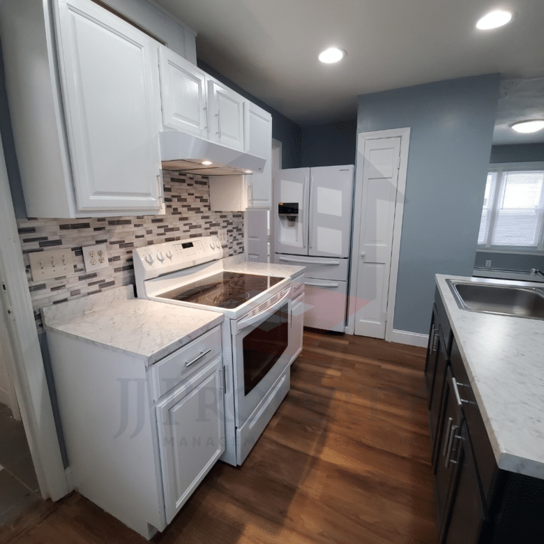 🏠 1 Bedroom Apartment – 1ST Floor