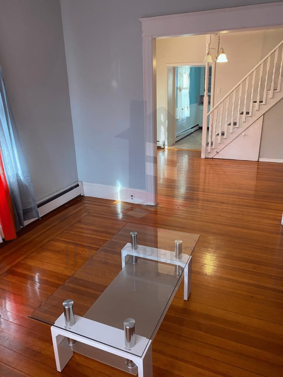 🏠 4-Bedroom Apartment – 2nd-Floor Townhouse