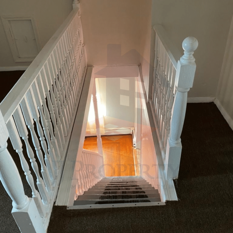 🏠 4-Bedroom Apartment – 2nd-Floor Townhouse