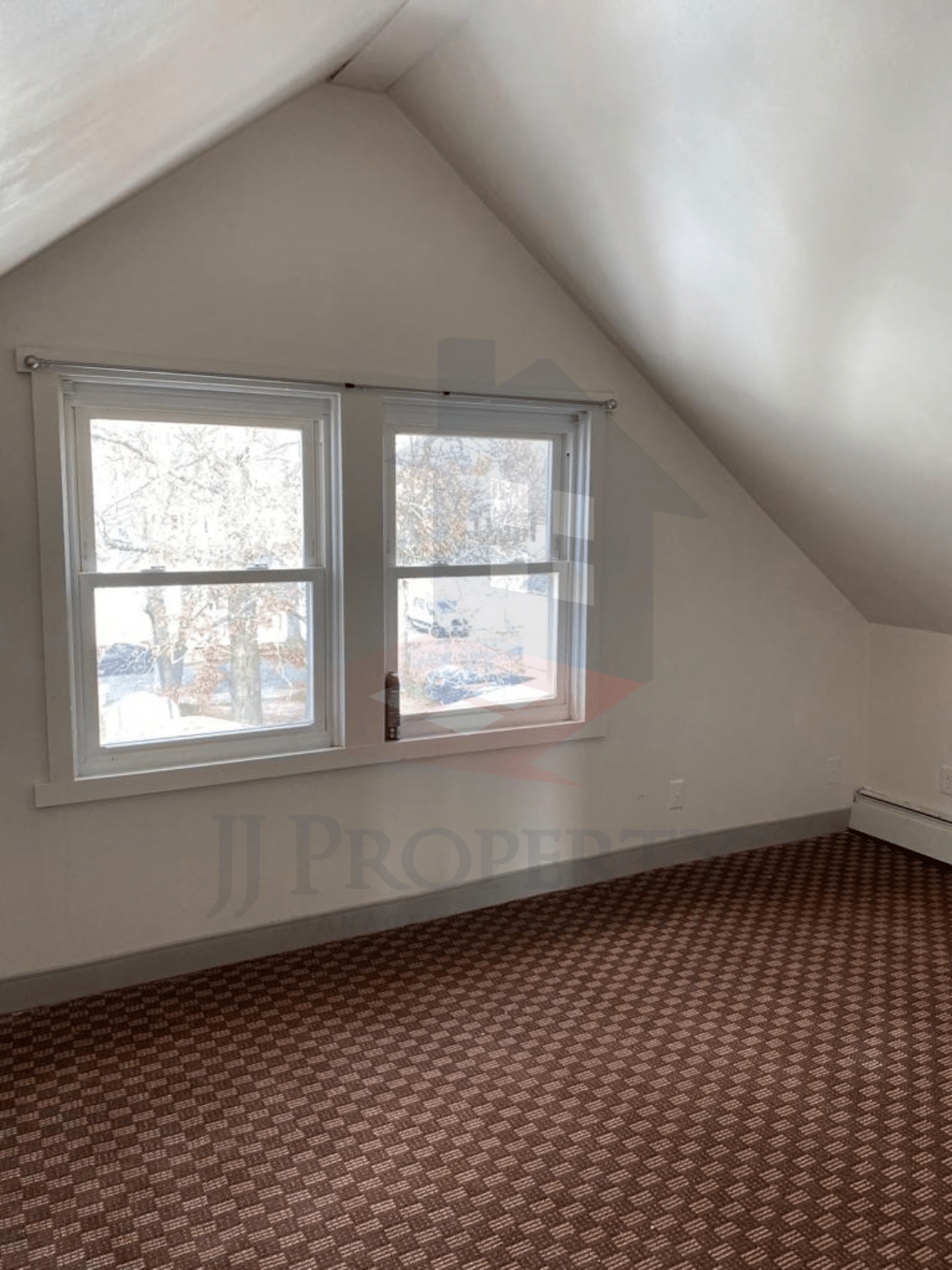 🏠 4-Bedroom Apartment – 2nd-Floor Townhouse